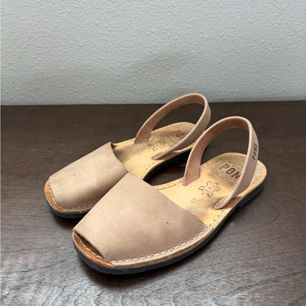 Pons Tan Leather Sandals